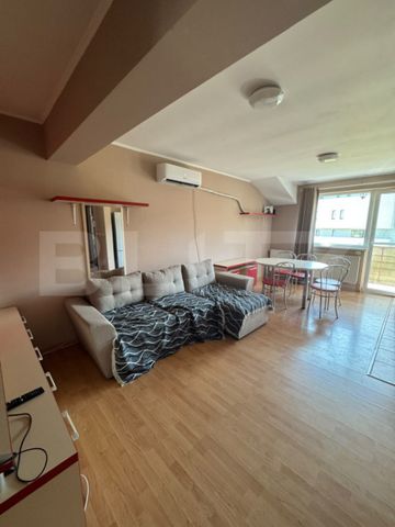 Apartament 3 camere , parcare, zona Subcetate - Photo 3