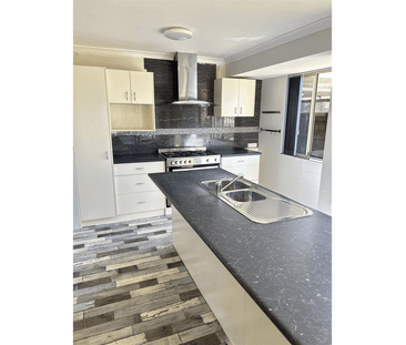 2 Legend Crescent, Greenfields, WA 6210 - Photo 5