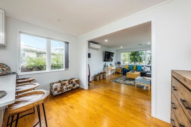 PAPAKURA, 3 BEDROOMS - Photo 1