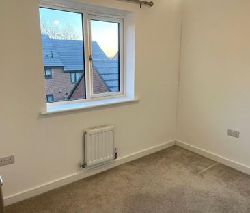 4 bedroom detached house to rent - Photo 5