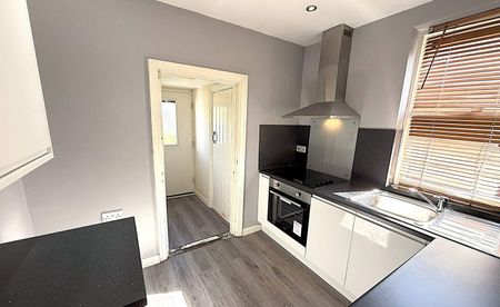 Butterthwaite Crescent, Sheffield, Sheffield, S5 - Photo 2