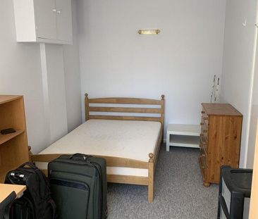 4 bedroom house share to rent - Photo 1