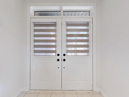 For Lease - 513 Littlewood Lane, Ajax, Ontario - Photo 3