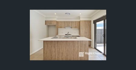 Lovely escarpment outlook - Photo 4