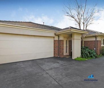 2/268 Lawrence Road, MOUNT WAVERLEY, VIC - Photo 3