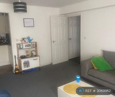 1 bedroom flat to rent - Photo 5