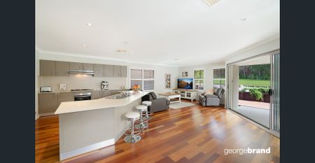 EXCEPTIONAL FAMILY HOME - Photo 2