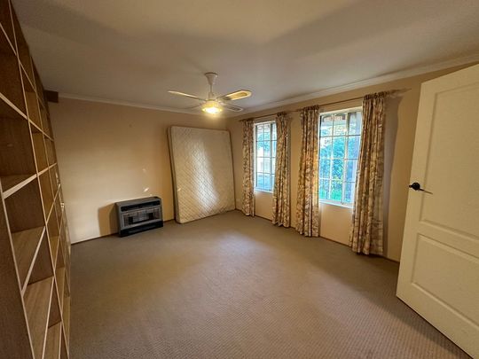4-bedroom shared house, Vincent Avenue - Photo 1