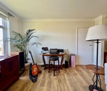 5 bedroom detached house to rent - Photo 3