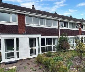 3 bedroom terraced house to rent - Photo 5