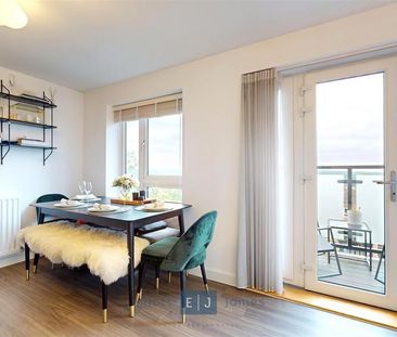 2 bedroom apartment to rent - Photo 4