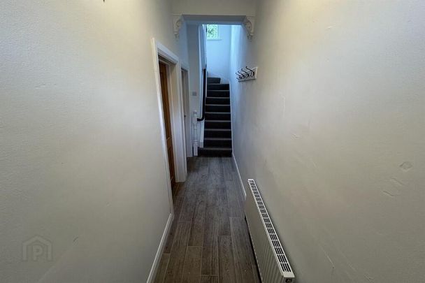 2 Donegall Avenue, Belfast, BT12 6LX - Photo 1