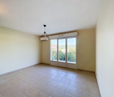Location Appartement 2 pièces 39m² - Photo 6