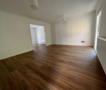 4 bedroom detached house to rent - Photo 1