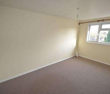 Bedroom End Of Terrace House In Guildford, GU1 - Photo 2