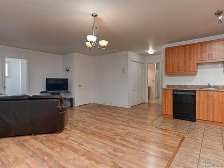 Appartement à louer - Mirabel (Saint-Janvier) - Photo 2