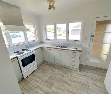 Great Location - Northcote - Photo 4