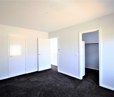 1/14 Manatunga Street, Clayton VIC 3168 - Townhouse For Rent | Domain - Photo 5