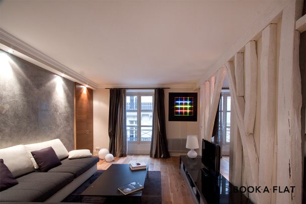 Appartement à louer rue Jean Mermoz, Paris 8ème - Photo 1