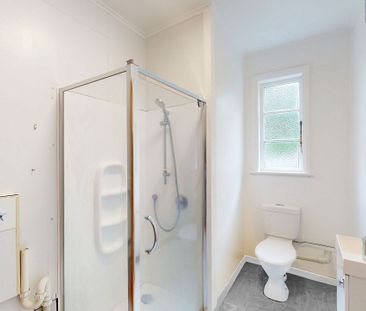 89A Sar Street, Wadestown - Photo 3