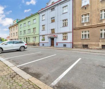 Pronájem částečně zrekonstruovaného bytu v centru města - Photo 6