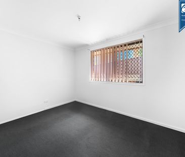 Spacious 3-Bedroom Home with Pool & Alfresco Living - Photo 2