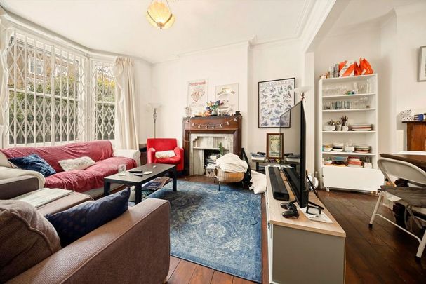 4 bedroom house to rent - Photo 1