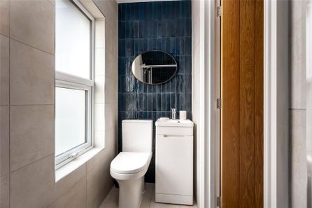 1 bedroom semi-detached house to rent - Photo 5