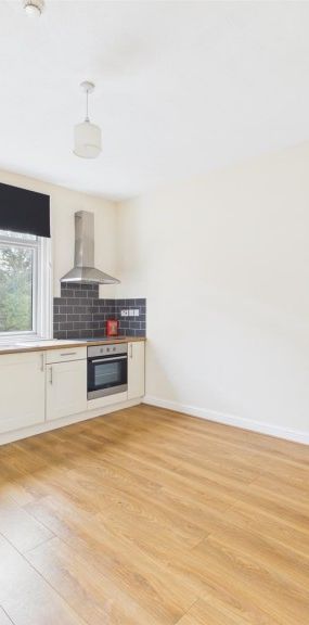 0 BED Studio flat To rent - Photo 1