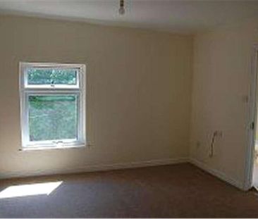 Westend Terrace, Gloucester, Gloucestershire, GL1 - Photo 6