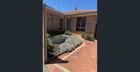 MINUTES TO THE BEACH - Photo 2