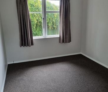 First week rent free! Pets negotiable! - Photo 1