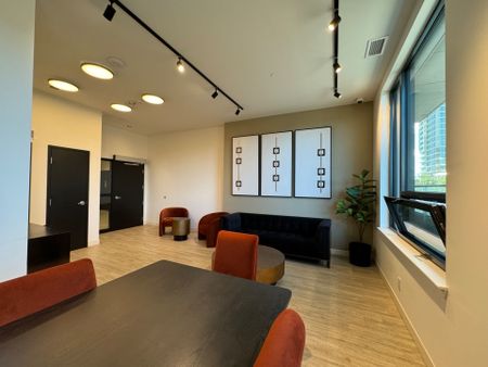 For Lease - 180 George Street Unit# 811, Lower Town - Sandy Hill, Ontario - Photo 3