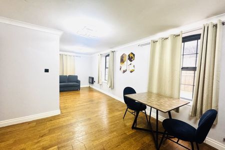 Chequers Lane - Photo 2