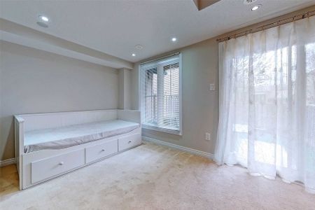 For Lease - 21 Cedar Lake Crescent, Brampton, Ontario - Photo 4