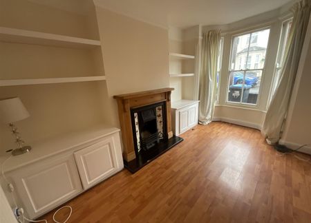 3 bedroom house - terraced to rent - Photo 3