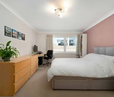 1 Bed Flat, Stockholm Way, E1W - Photo 5