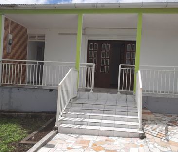 Maison à louer 4 pièces • Capesterre-Belle-Eau - Photo 6