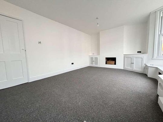 Hitchin Street, Biggleswade, SG18 - Photo 1