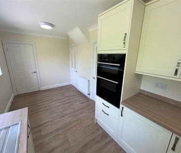 3 bedroom detached house to rent - Photo 1