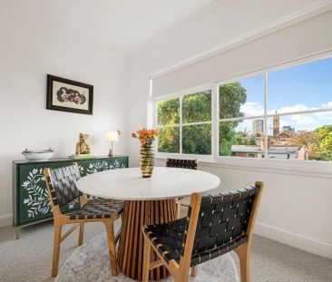 2 Bedroom + Study Top-Floor Art Deco Elegance in the Heart of St Kilda - Photo 4