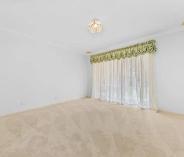 “Spacious 3x2 Family Home with Workshop - Attadale Living Made Easy” - Photo 3