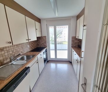 Offer a spacious and comfortable space in a quiet location - Foto 4