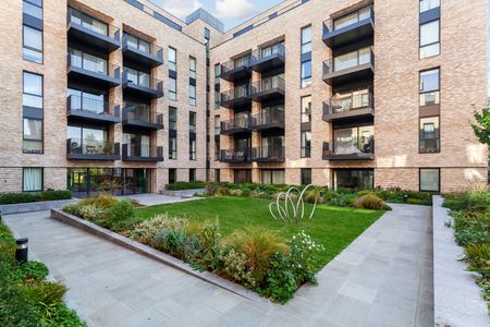 1 Bed Flat, Fisherton Street, NW8 - Photo 2