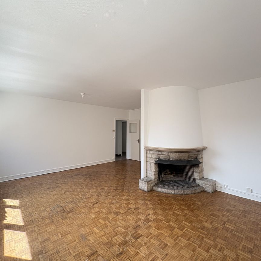 Location Appartement 4 pièces 99m² DUNKERQUE 59140 - Photo 1