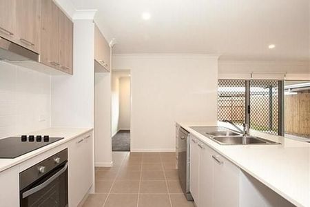 1/1 Smith Street, Burpengary East QLD 4505 - House For Rent | Domain - Photo 4