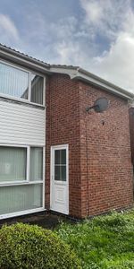 2 bedroom terraced house to rent - Photo 3