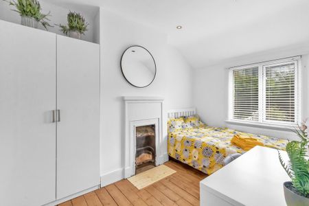 5 bedroom terraced house to rent - Photo 2