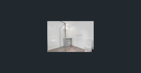 Furnished Apartments -internet, electricity and water all included plus Carpark. - Photo 5