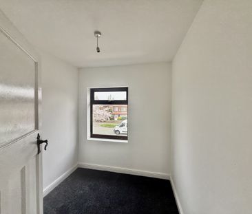 Three‑bed semi‑detached in Chaddesden with new kitchen, spacious lo... - Photo 3